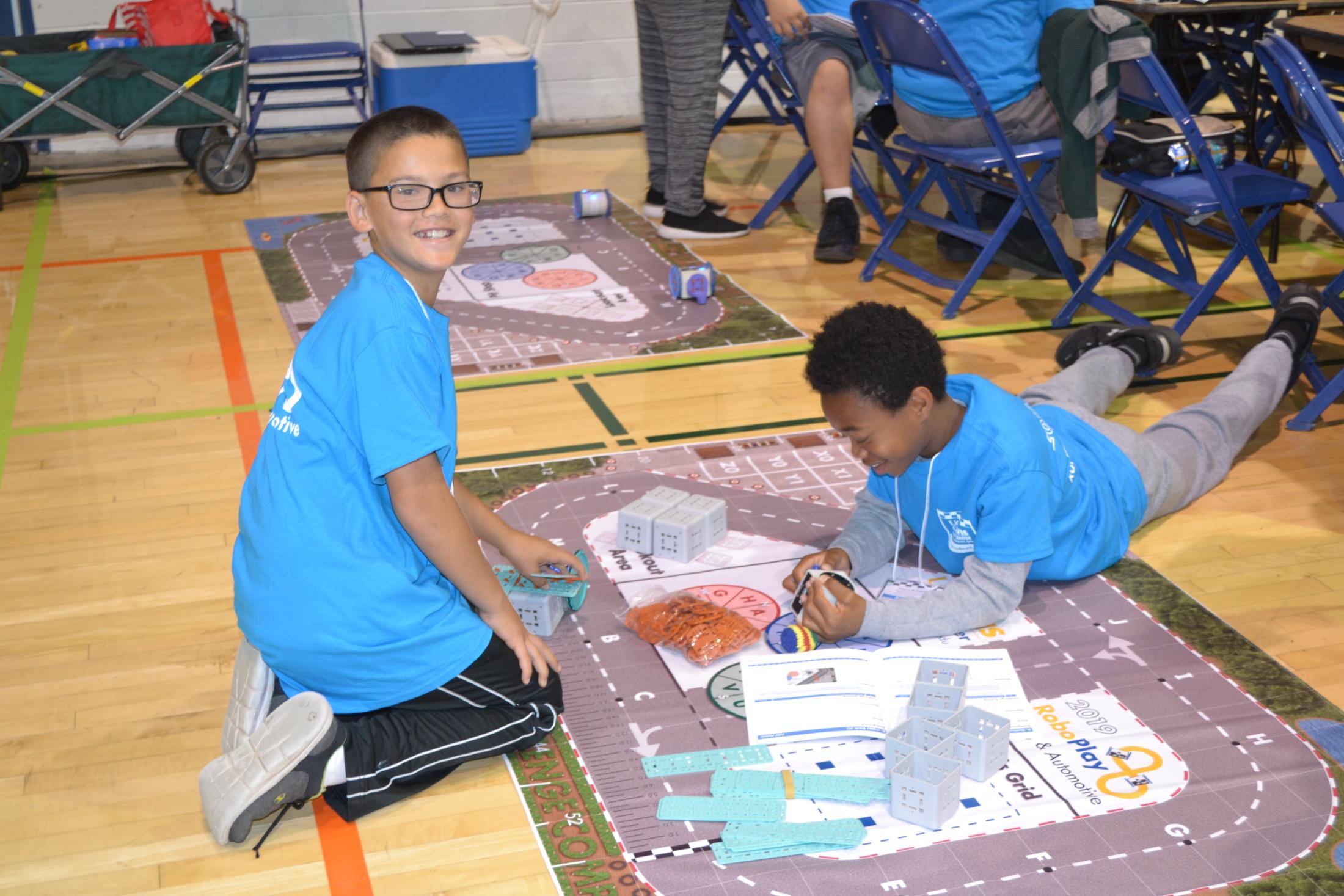 2019 RoboPlay Competition Students