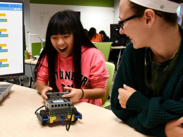Girl Powered Workshop Driving Robot