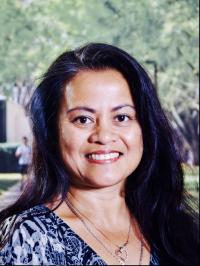 Dr. Suzie Dollesin